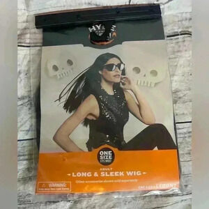 Adult long and sleek wig